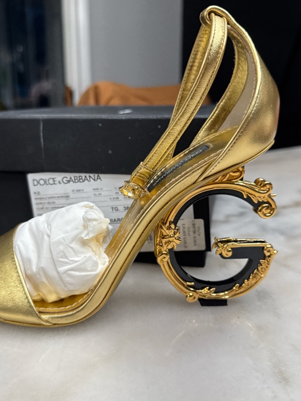 D&G - Picture 2 of 4